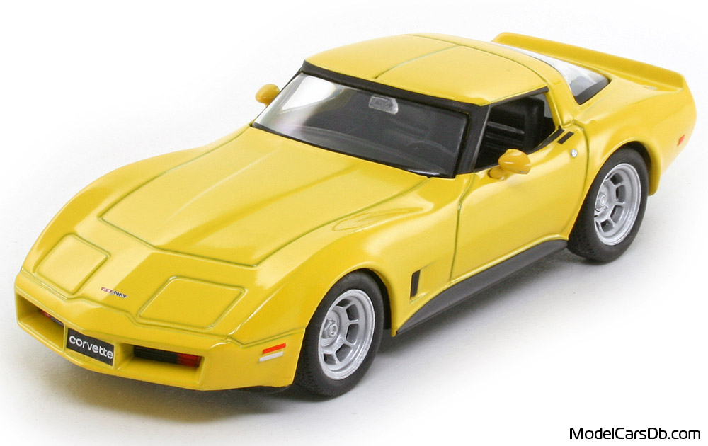 1980 - Chevrolet Corvette C3 Altaya 1/43 (Yellow) Front left side