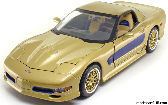 2003 - Chevrolet Corvette C5 Z06 Guldstrand Maisto 1/18 - Vorne linke Seite