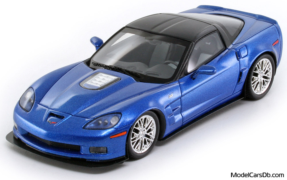 2010 - Chevrolet Corvette C6 ZR1 Spark 1/43 - Front left side