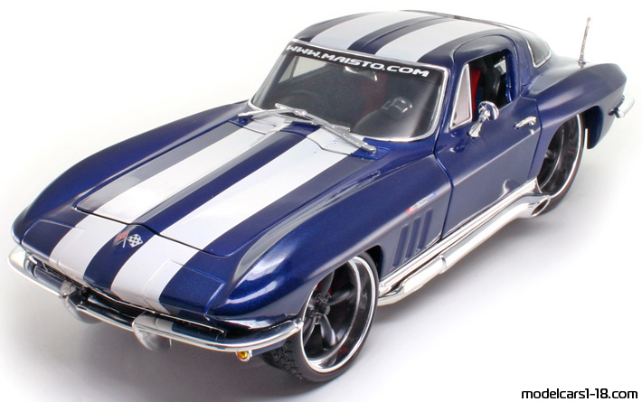 1965 - Chevrolet Corvette Sting Ray C2 Maisto 1/18 - Vorne linke Seite