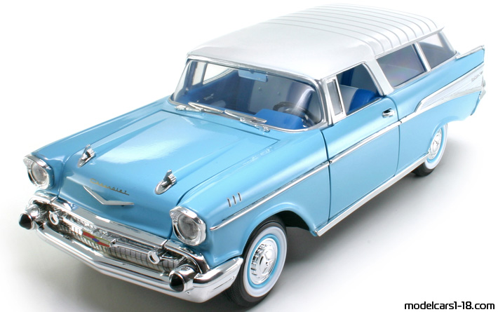 1957 - Chevrolet Nomad Road Signature 1/18 - Vorne linke Seite