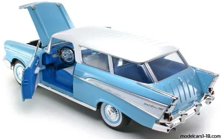 1957 - Chevrolet Nomad Road Signature 1/18 (Blau / Weiß) Zu öffnende Teile