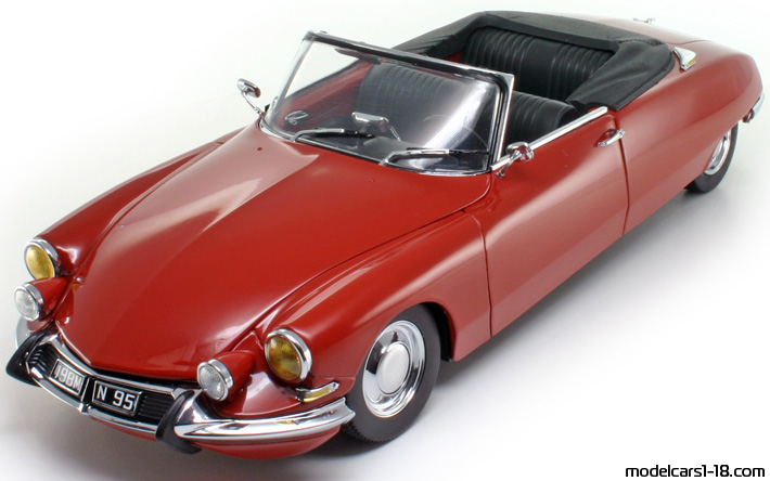 1961 - Citroen DS 19 Sun Star 1/18 - Vorne linke Seite