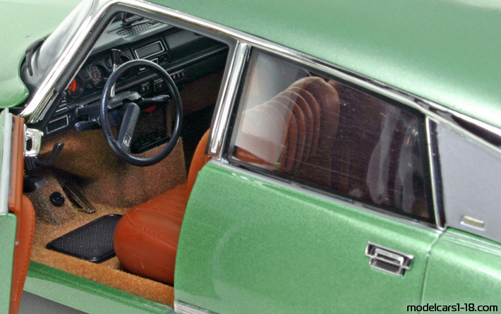 1972 - Citroen DS 23 Norev 1/18 (Grün) Innenraum Armaturenbrett