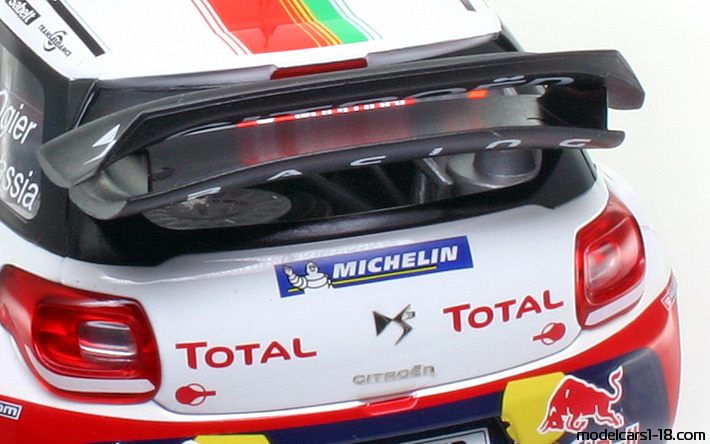 2011 - Citroen DS3 WRC Norev 1/18 (Син / Бял) Багажник / Отварящи се фарове