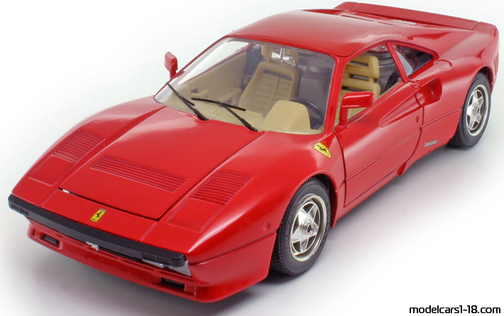 1984 - Ferrari 288 GTO Bburago 1/18 - Vorne linke Seite