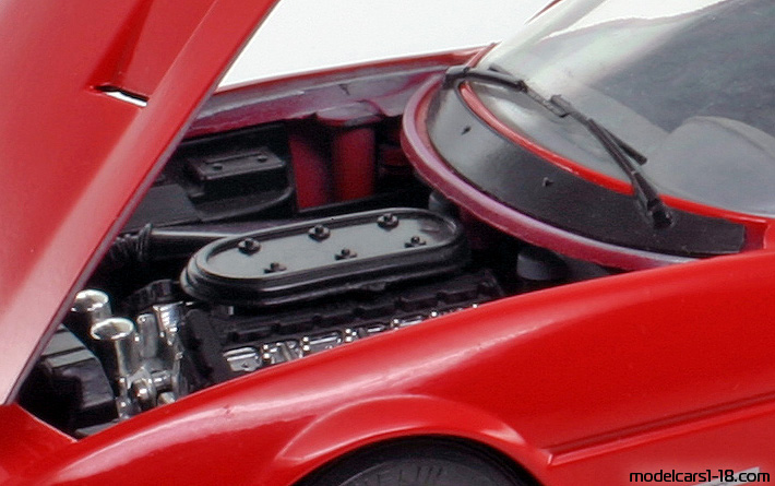 1969 - Ferrari 365 GTB/4 Daytona Techno Giodi 1/18 (Rot) Motor