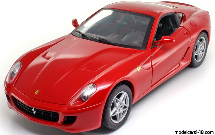 2006 - Ferrari 599 GTB Fiorano Hot Wheels 1/18 - Vorne linke Seite