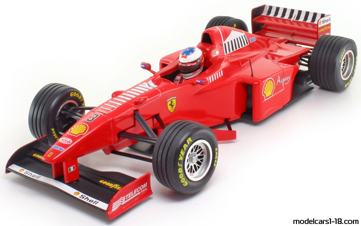 1998 - Ferrari F300 Launch Version (F310 B) Minichamps 1/18 (Червен) Предна лява страна