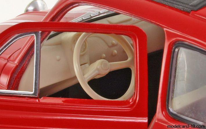 1965 - Fiat 500 Rally Solido 1/16 (Kрасный / Белый) Интерьер панель приборов