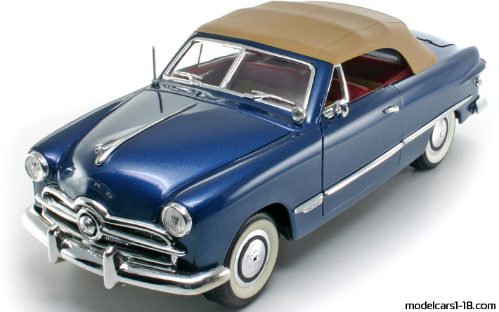 1949 - Ford Convertible Mira 1/18 - Vorne linke Seite