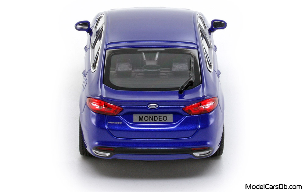 2015 - Ford Mondeo Norev 1/43 (Silver) Rear end