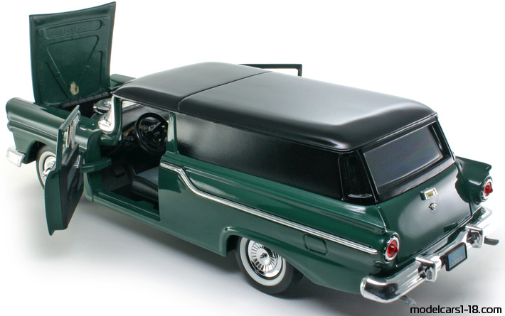 1957 - Ford Ranchero Courier Sedan Delivery Road Legends 1/18 (Grün / Schwarz) Zu öffnende Teile