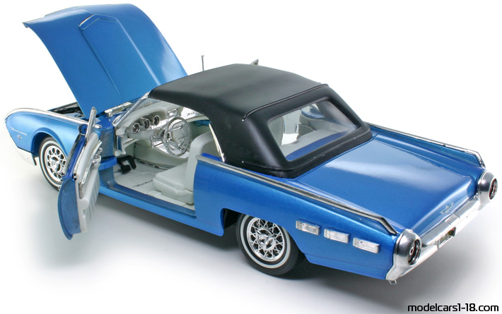 1962 - Ford Thunderbird Welly 1/18 (Blau) Zu öffnende Teile