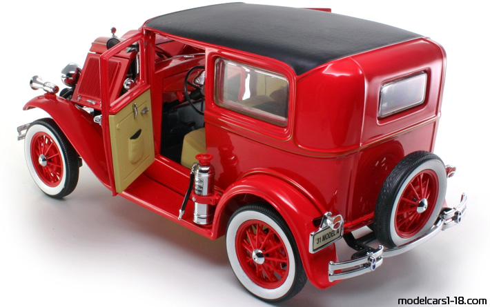 1931 - Ford Tudor (Model A) Fire Dept Motor City Classic 1/18 (Rot) Zu öffnende Teile