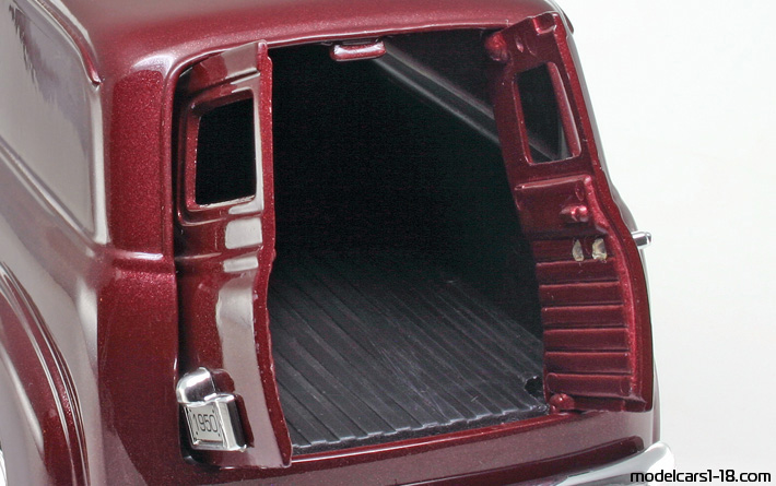 1950 - GMC Panel Truck Mira 1/18 (Rot) Kofferraum / Klappbare Scheinwerfer