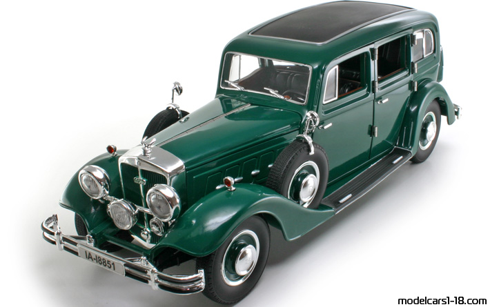 1937 - Horch 851 Pullman Ricko 1/18 (Green) Передняя левая сторона
