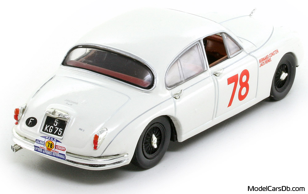 1960 - Jaguar Mark II Vitesse 1/43 (White) Rear right side
