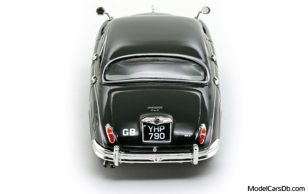1960 - Jaguar Mark II Vitesse 1/43 (Green) Rear end