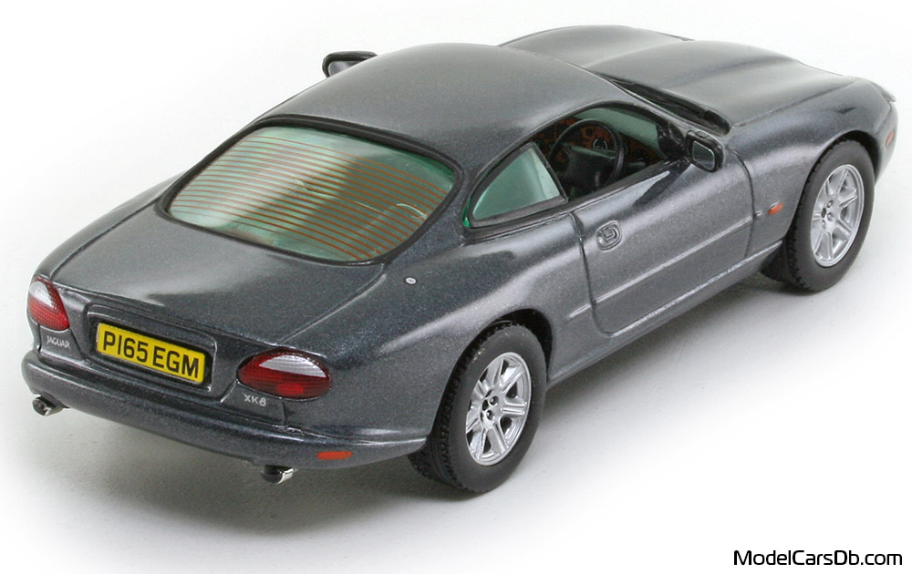 1996 - Jaguar XK8 Vitesse 1/43 (Blue) Rear right side