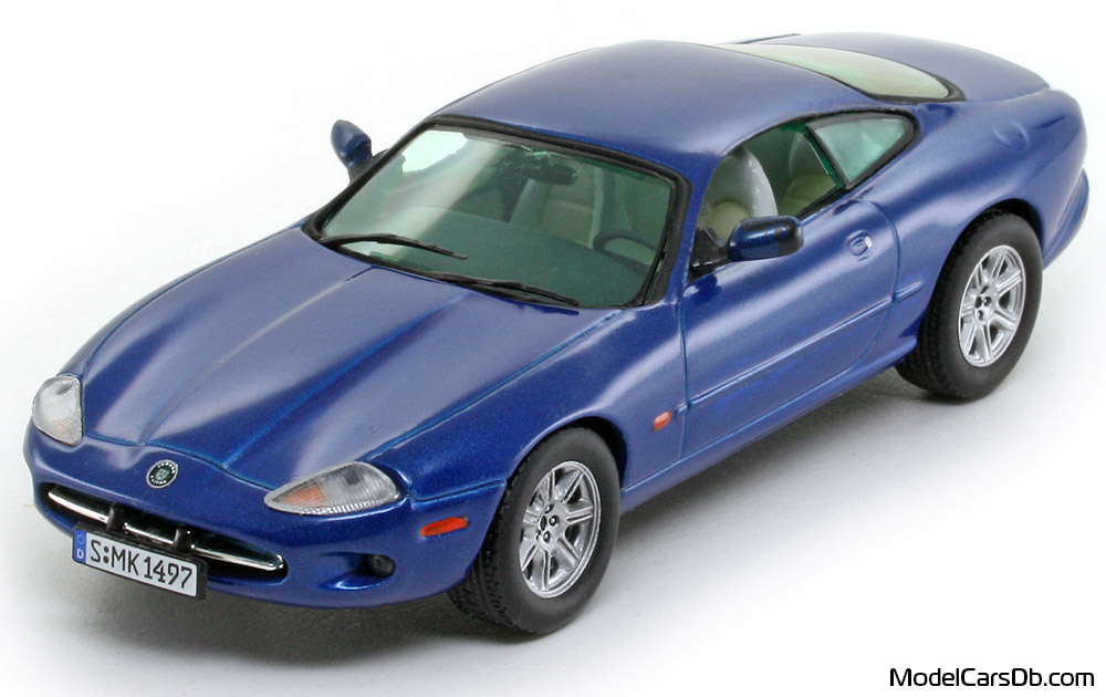 Jaguar XK8 (coupe) 1996 Vitesse 1:43