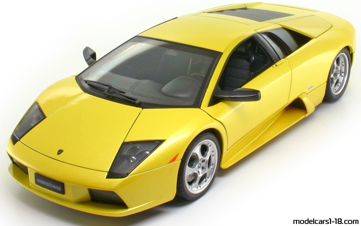 2001 - Lamborghini Murcielago AutoArt 1/18 - Передняя левая сторона