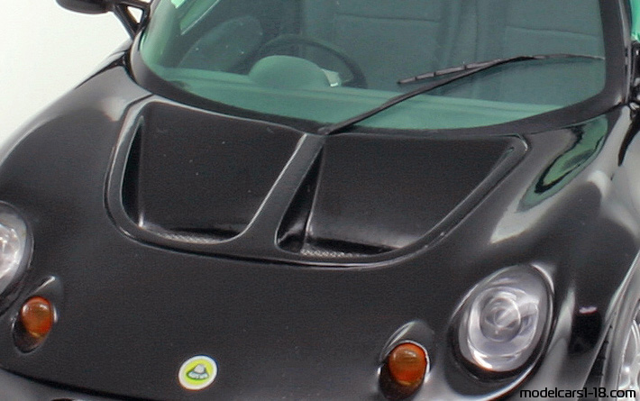 1996 - Lotus Elise Chrono 1/18 (Schwarz) Kofferraum / Klappbare Scheinwerfer