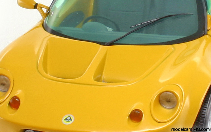 1996 - Lotus Elise Chrono 1/18 (Gelb) Kofferraum / Klappbare Scheinwerfer