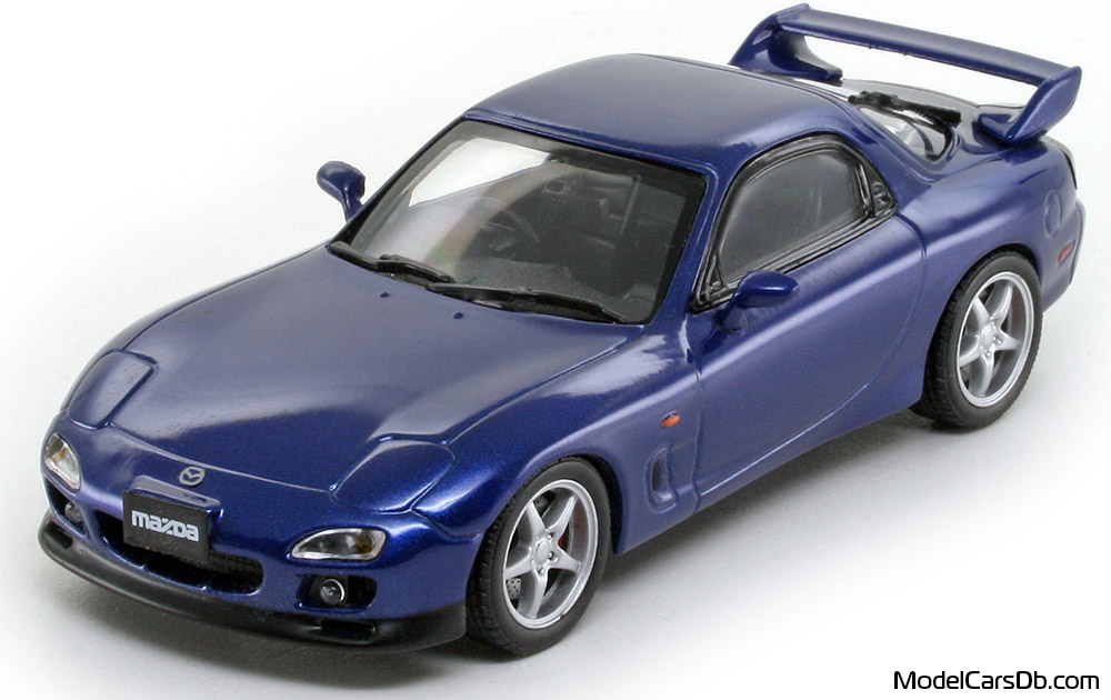 Mazda RX-7 Type R Bathurst (FD3S) (coupe) 2001 Kyosho 1:43