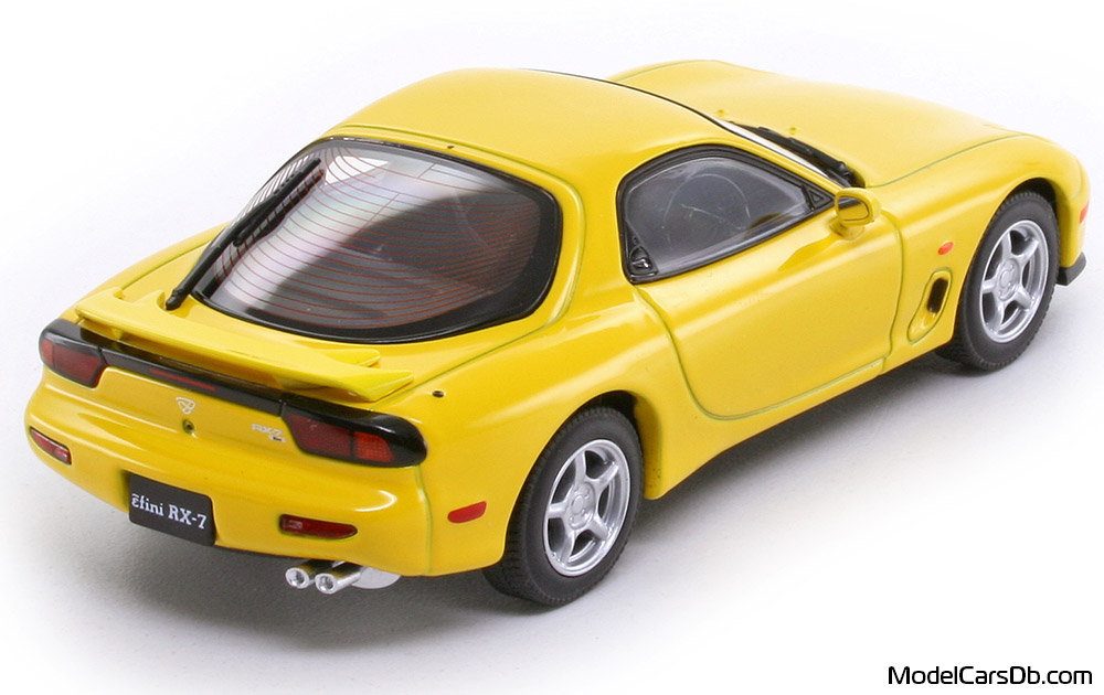 1993 - Mazda RX-7 Hachette 1/43 (Yellow) Rear right side