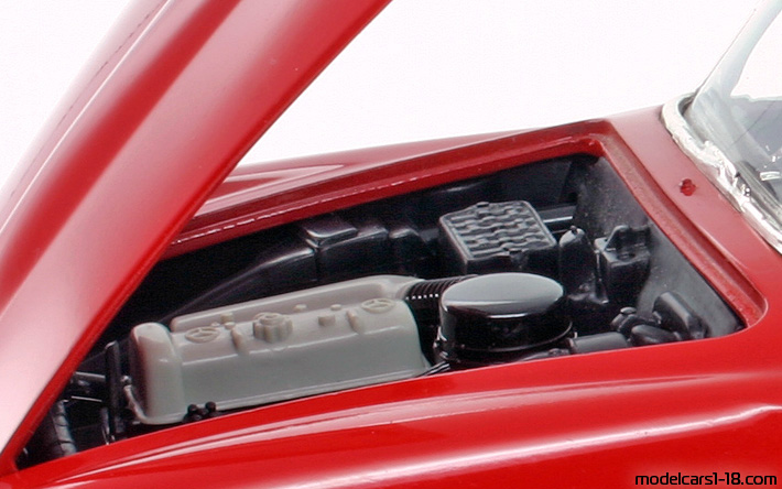 1955 - Mercedes 190 SL (R121) ERTL 1/18 (Rot) Motor