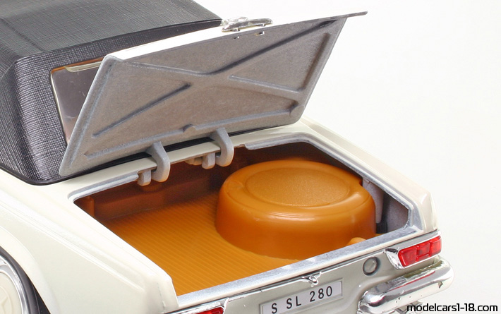 1963 - Mercedes 280 SL (W113) Techno Giodi 1/18 (Weiß) Kofferraum / Klappbare Scheinwerfer