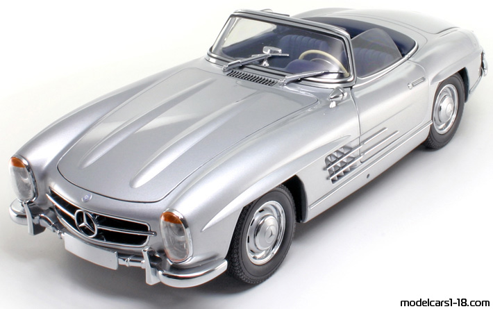 1957 - Mercedes 300 SL (W198) Minichamps 1/18 - Vorne linke Seite