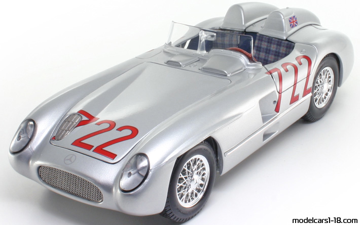 1955 - Mercedes 300 SLR (W196S) Maisto 1/18 - Vorne linke Seite