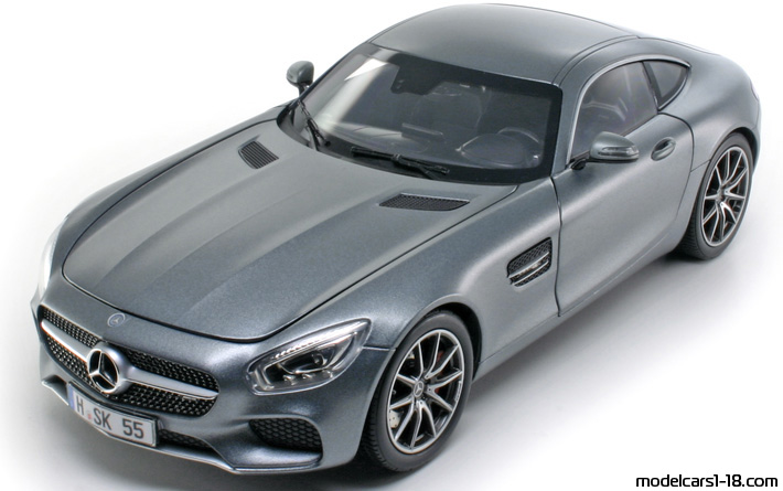 2014 - Mercedes AMG GT-S (C190) Norev 1/18 - Предна лява страна