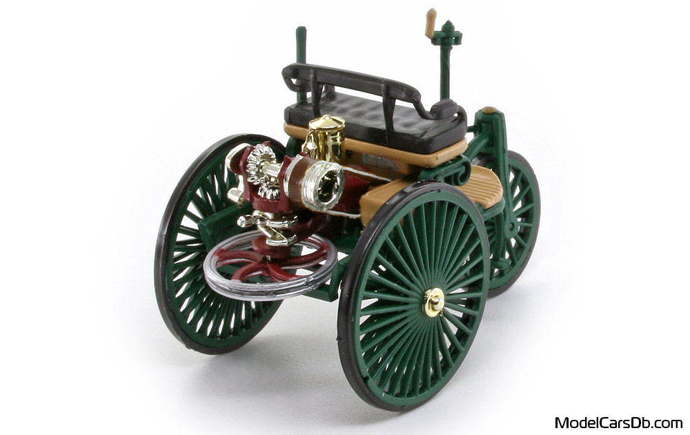 1886 - Mercedes Benz Patent-Motorwagen DeAgostini 1/43 (Grün) Hinten rechte seite