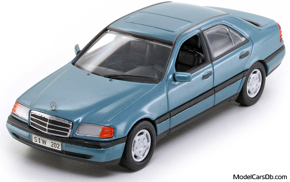 Mercedes C 200 (S202) (kombi) 1997 Minichamps 1:43