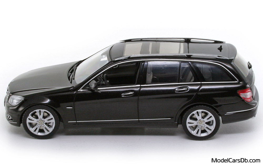 2007 - Mercedes C 350 T (S204) Schuco 1/43 (Schwarz) Seite