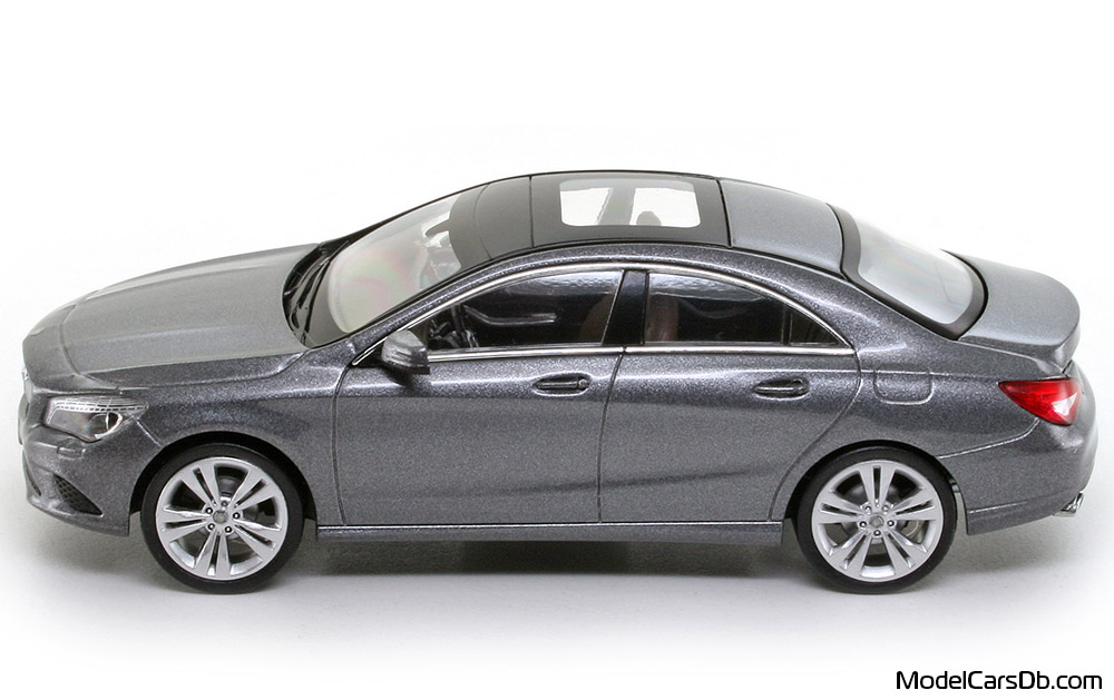 2014 - Mercedes CLA 200 (C117) Schuco 1/43 (Grey) Side