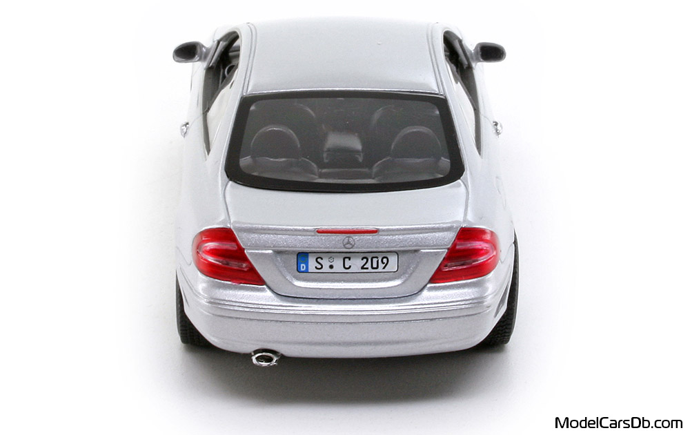 2003 - Mercedes CLK 320 (C209) Minichamps 1/43 (Silber) Heck
