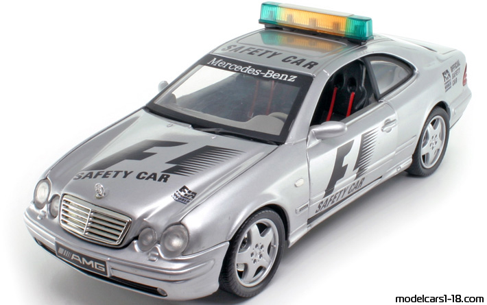 1997 - Mercedes CLK 55 AMG (C208) Safety Car Anson 1/18 - Vorne linke Seite