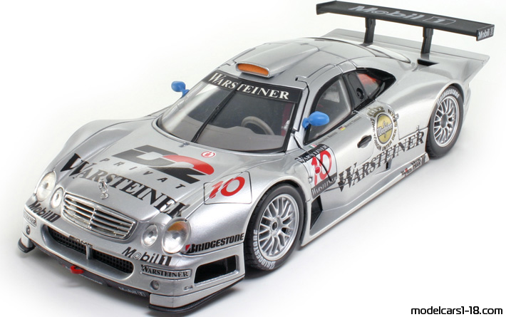 1998 - Mercedes CLK GTR Maisto 1/18 (Silver) Front left side