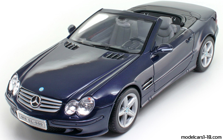 2001 - Mercedes SL 500 (R230) Welly 1/18 (Blue) Front left side