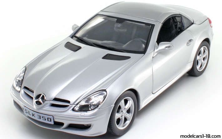 2005 - Mercedes SLK 350 (R171) Welly 1/18 - Vorne linke Seite