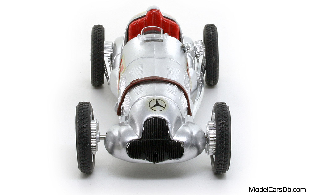 1938 - Mercedes W125 Brumm 1/43 (Silver) Front end