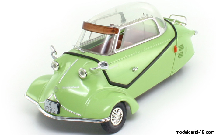 1955 - Messerschmitt KR200 Revell 1/18 - Передняя левая сторона