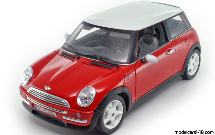 2001 - Mini Cooper Bburago 1/18 - Vorne linke Seite