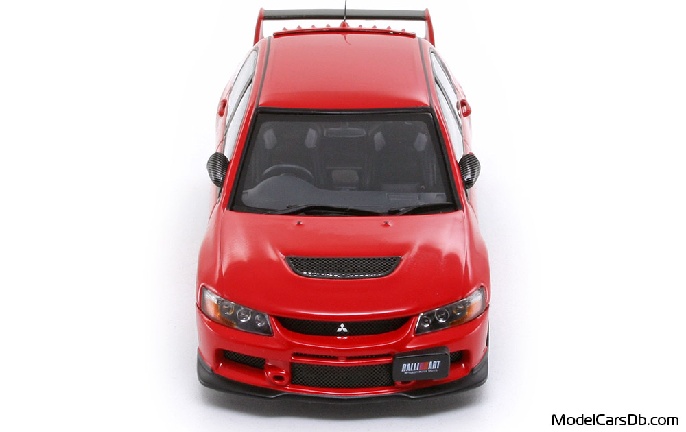 2005 - Mitsubishi Lancer EVO IX AutoArt 1/43 (Rot) Front