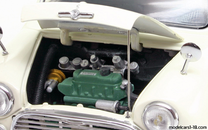 1964 - Morris Mini Cooper 1275S Kyosho 1/18 (Белый / Чёрный) Двигатель