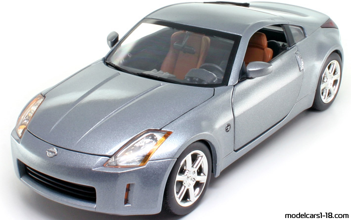 2003 - Nissan 350Z (Z33) Hot Wheels 1/18 - Передняя левая сторона